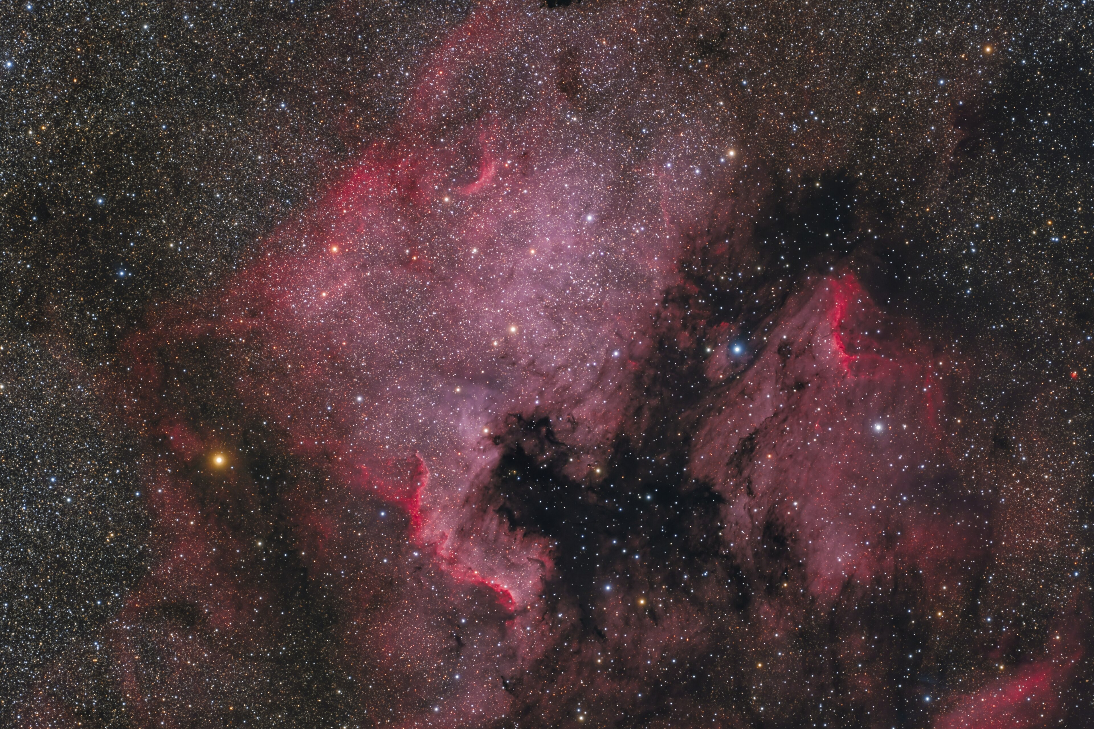 NGC 7000 — Nebulosa Nord America