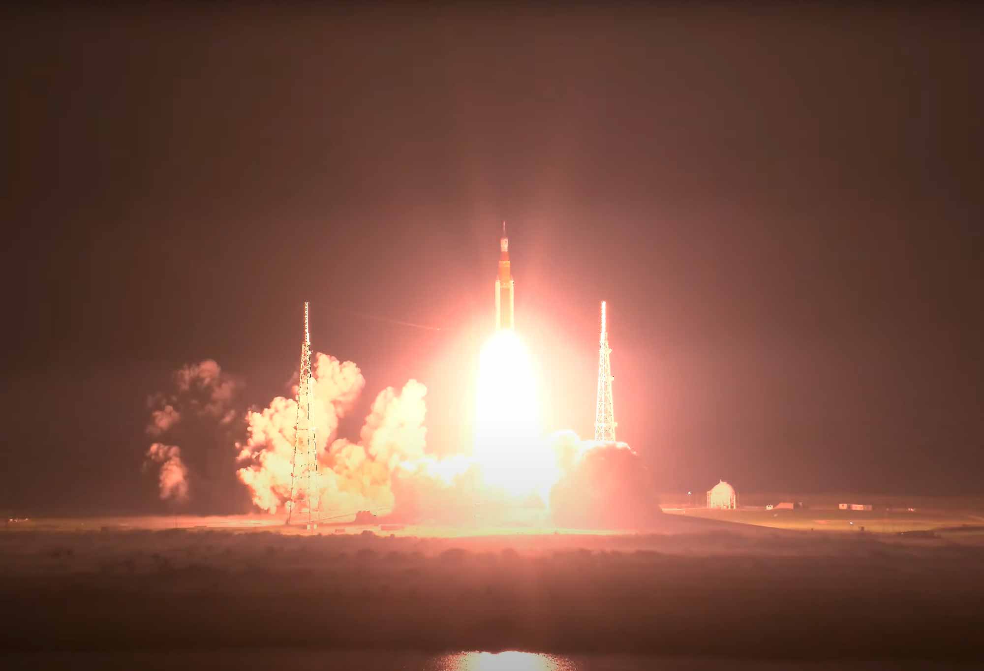 La missione Artems 1 in viaggio verso la Luna
