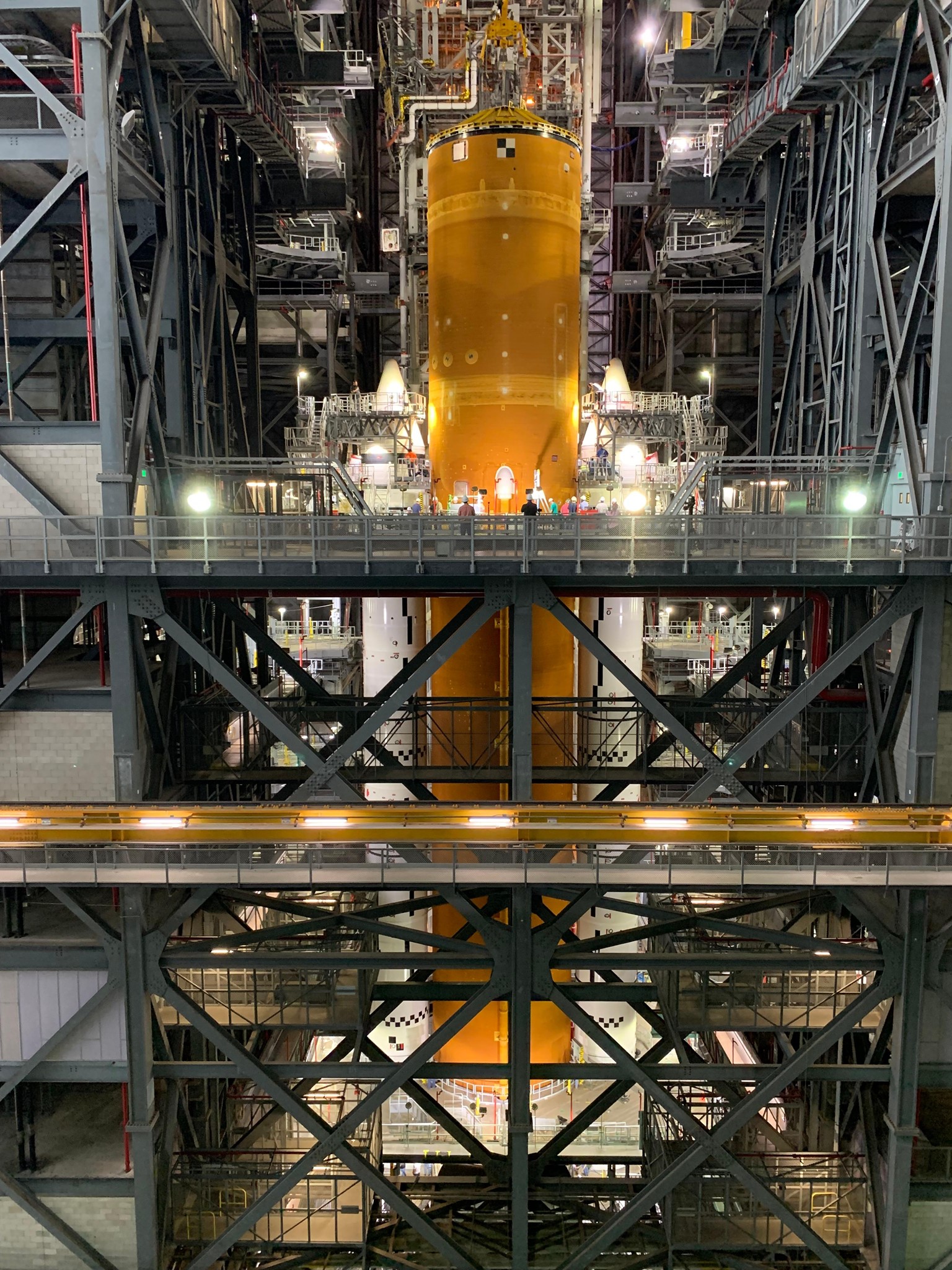 Prosegue l’assemblaggio della missione Artemis 1